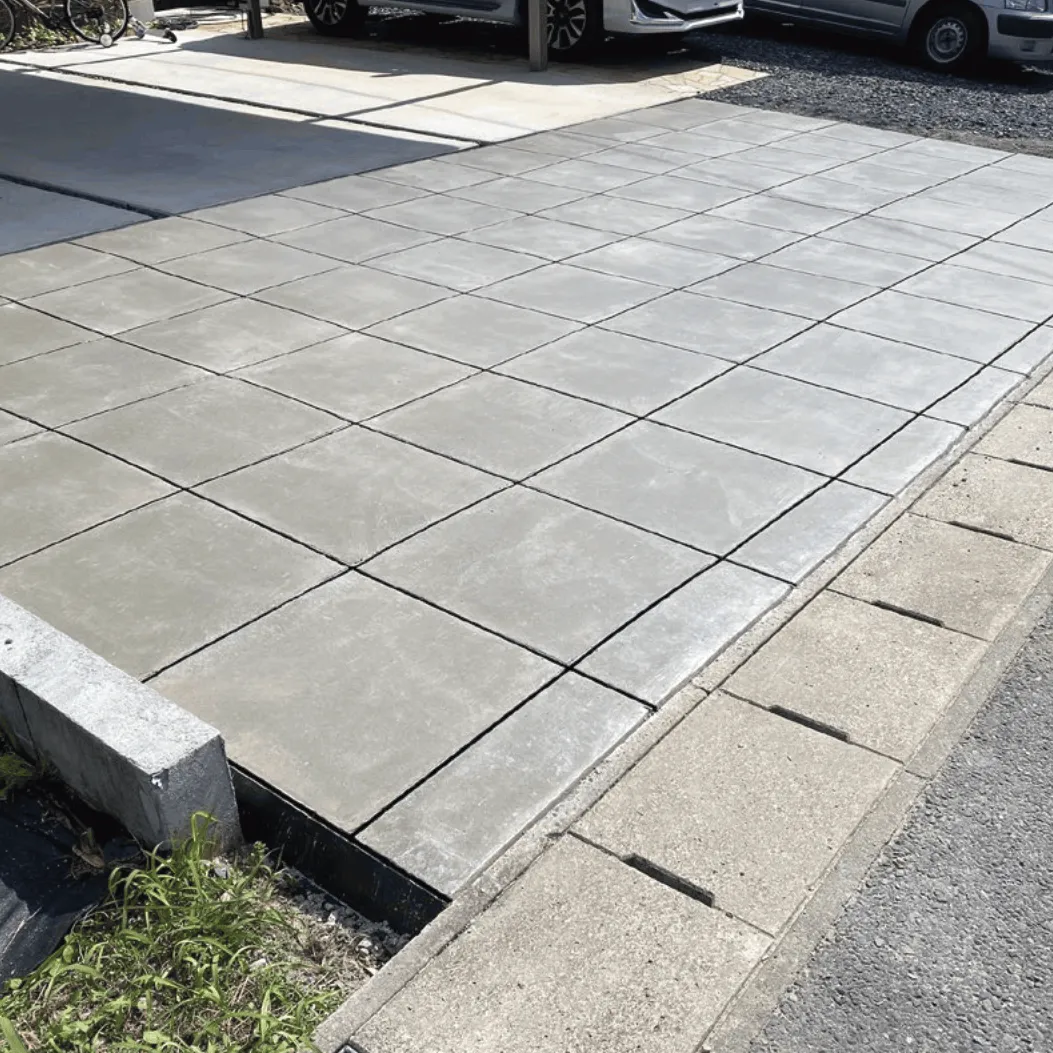 正方形レイアウトの施工例
