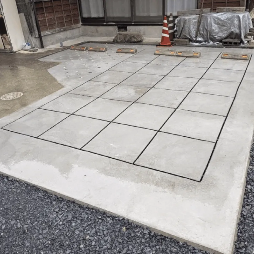 正方形レイアウトの施工例